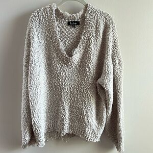 Lulus distressed sweater
